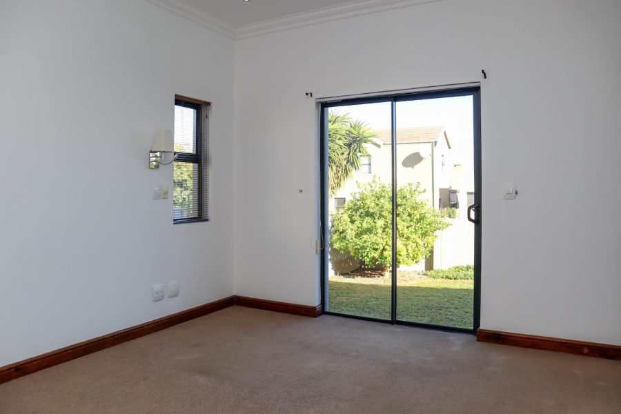 3 Bedroom Property for Sale in Croydon Western Cape